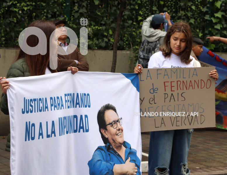 FAMILIARES-VILLAVICENCIO-FISCALIA