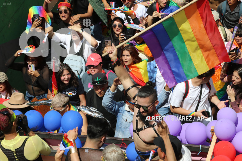 MARCHA-ORGULLO-INVERSO