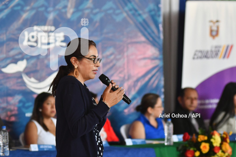 PTO LOPEZ-BALLENAS-FESTIVAL