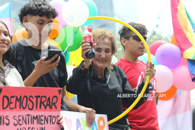 MARCHA-ORGULLO-INVERSO