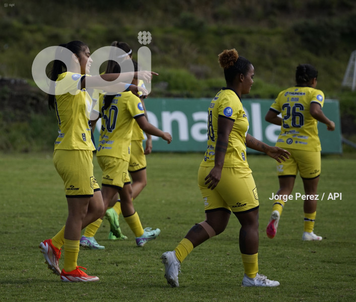 FBL SUPER LIGA FEMENINA MACARA LEONAS DEL NORTE