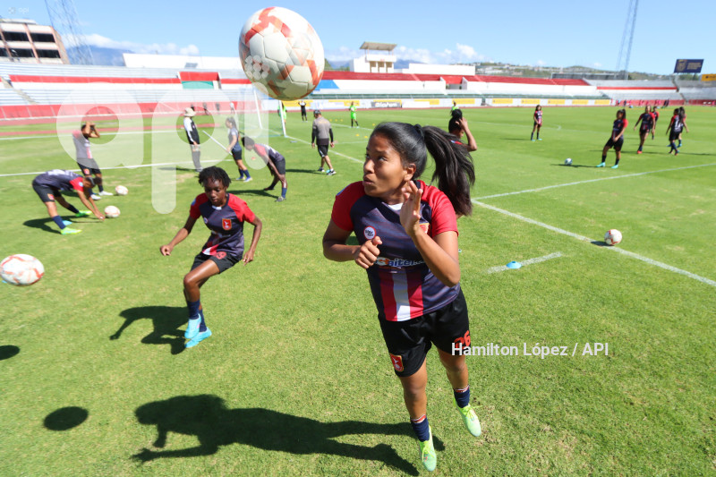 FBL-SUPERLIGA-FEMENINA-ECUABET-IBARRA-DRAGONAS