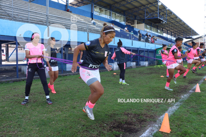 FBL-SUPERLIGA-FEMENINA-NANAS-ESPUCE