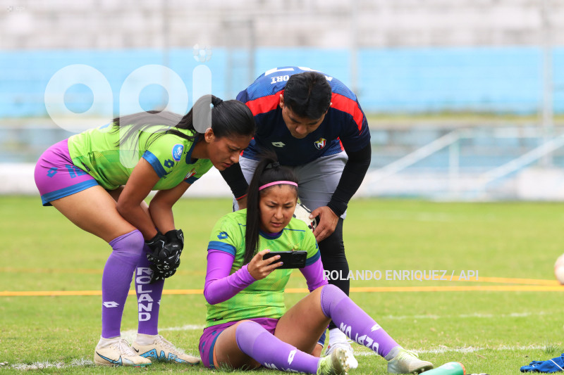 FBL-SUPERLIGA-FEMENINA-NACIONAL-LDU