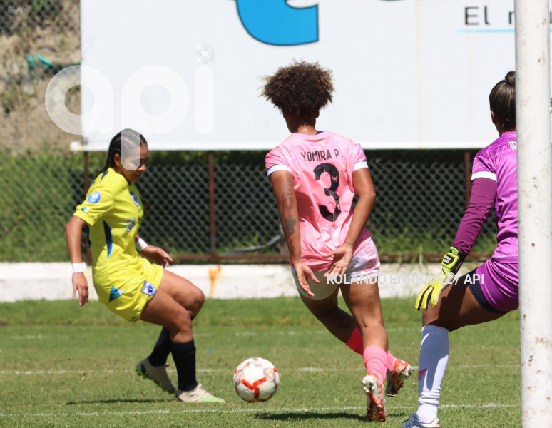 FBL-SUPERLIGA-FEMENINA-NANAS-ESPUCE