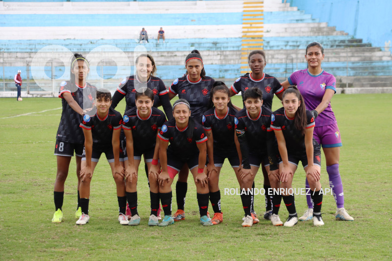 FBL-SUPERLIGA-FEMENINA-NACIONAL-LDU