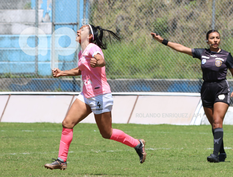 FBL-SUPERLIGA-FEMENINA-NANAS-ESPUCE