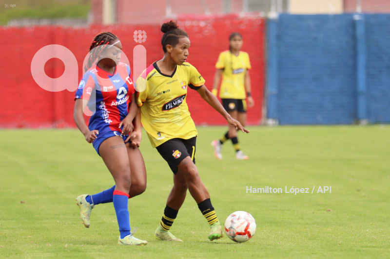 FBL-SUPERLIGA-FEMENINA-ECUABET-QUITO-BARCELONA
