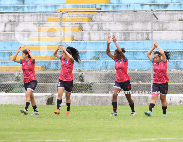 FBL-SUPERLIGA-FEMENINA-NACIONAL-LDU