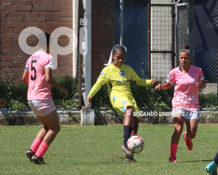 FBL-SUPERLIGA-FEMENINA-NANAS-ESPUCE