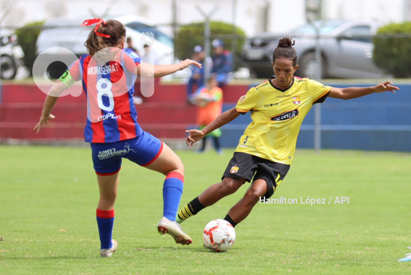 FBL-SUPERLIGA-FEMENINA-ECUABET-QUITO-BARCELONA