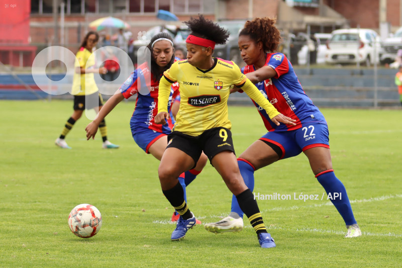FBL-SUPERLIGA-FEMENINA-ECUABET-QUITO-BARCELONA