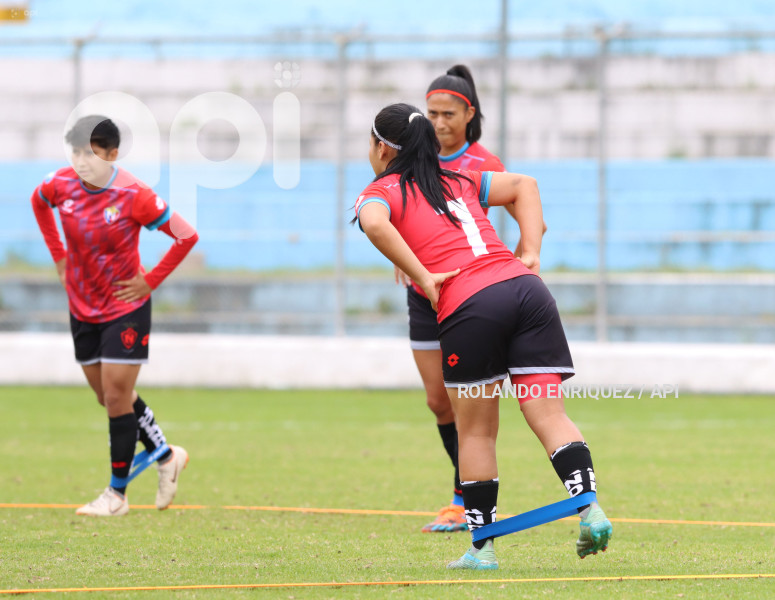 FBL-SUPERLIGA-FEMENINA-NACIONAL-LDU