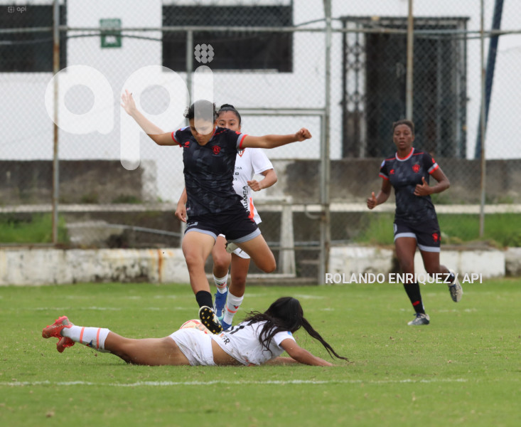 FBL-SUPERLIGA-FEMENINA-NACIONAL-LDU