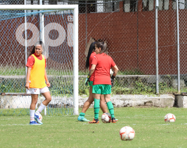 FBL-SUPERLIGA-FEMENINA-NACIONAL-LDU