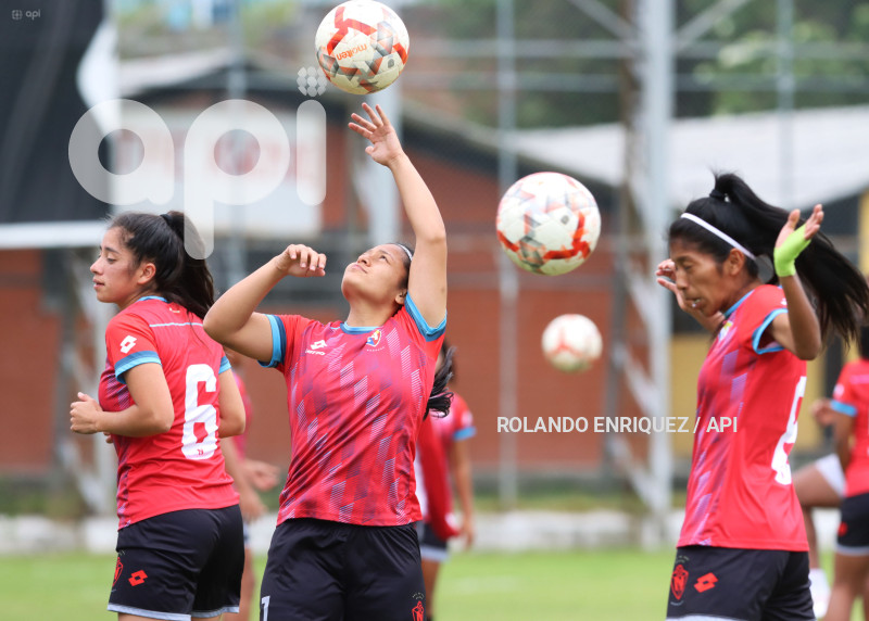 FBL-SUPERLIGA-FEMENINA-NACIONAL-LDU