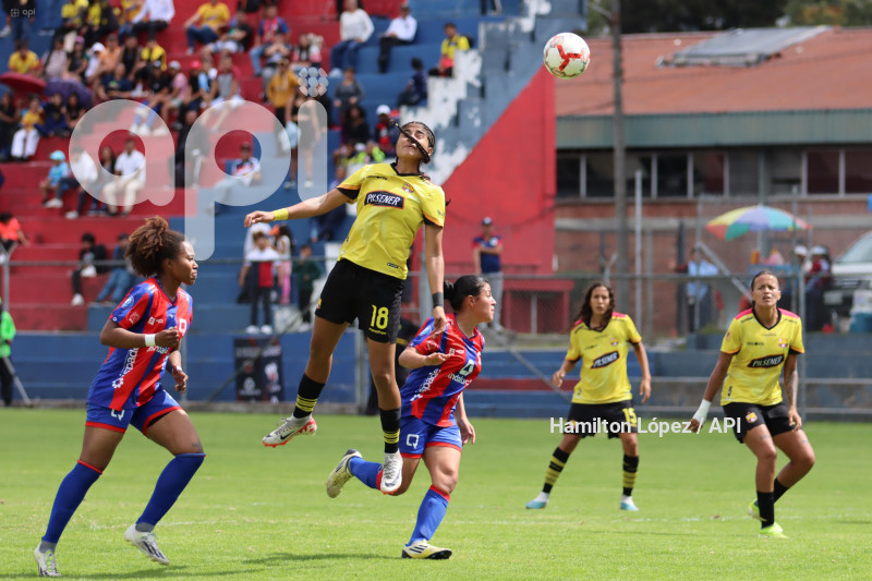 FBL-SUPERLIGA-FEMENINA-ECUABET-QUITO-BARCELONA