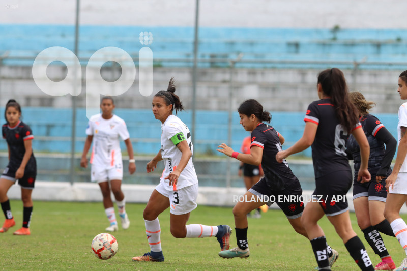 FBL-SUPERLIGA-FEMENINA-NACIONAL-LDU