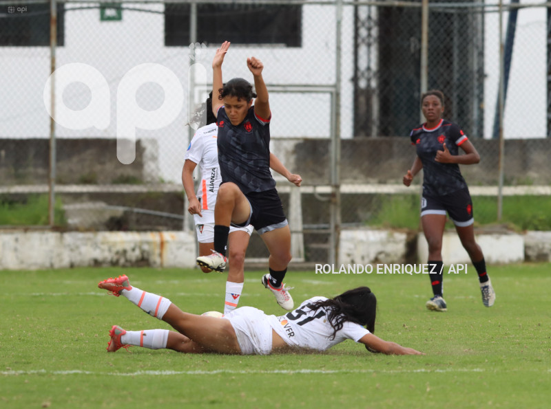 FBL-SUPERLIGA-FEMENINA-NACIONAL-LDU