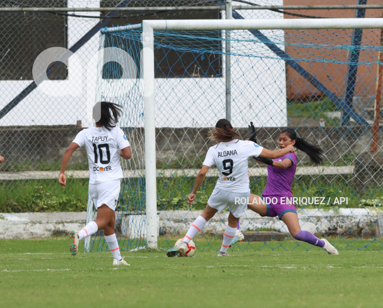 FBL-SUPERLIGA-FEMENINA-NACIONAL-LDU