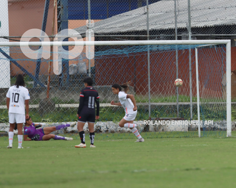 FBL-SUPERLIGA-FEMENINA-NACIONAL-LDU