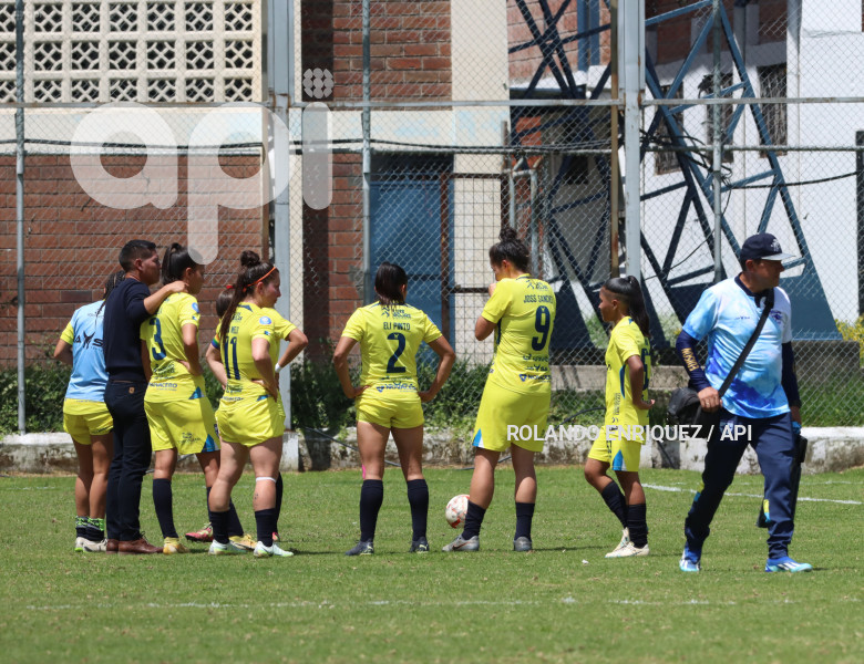 FBL-SUPERLIGA-FEMENINA-NANAS-ESPUCE
