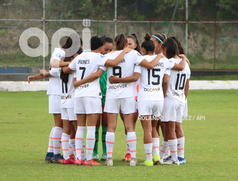 FBL-SUPERLIGA-FEMENINA-NACIONAL-LDU
