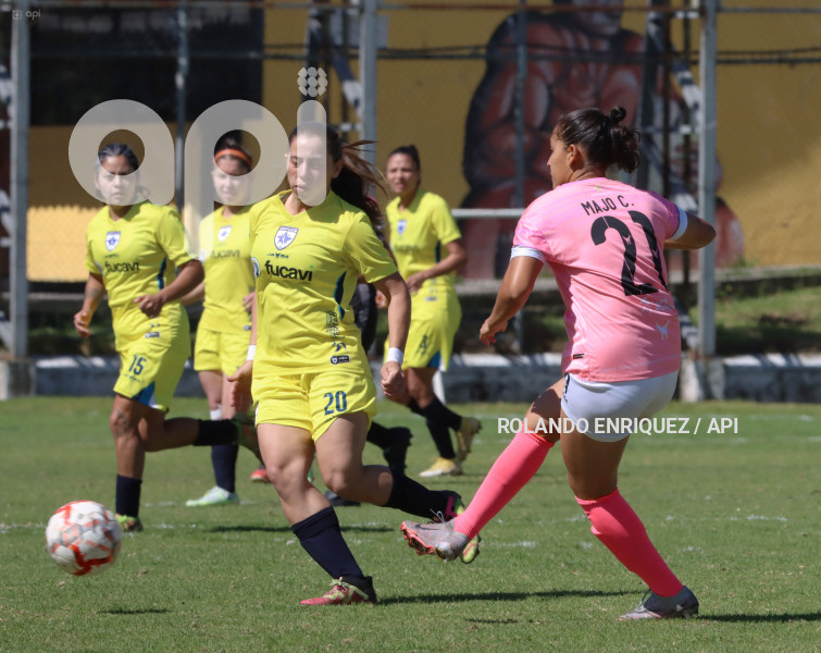 FBL-SUPERLIGA-FEMENINA-NANAS-ESPUCE
