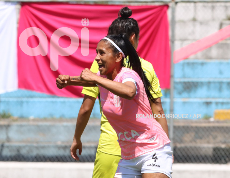 FBL-SUPERLIGA-FEMENINA-NANAS-ESPUCE
