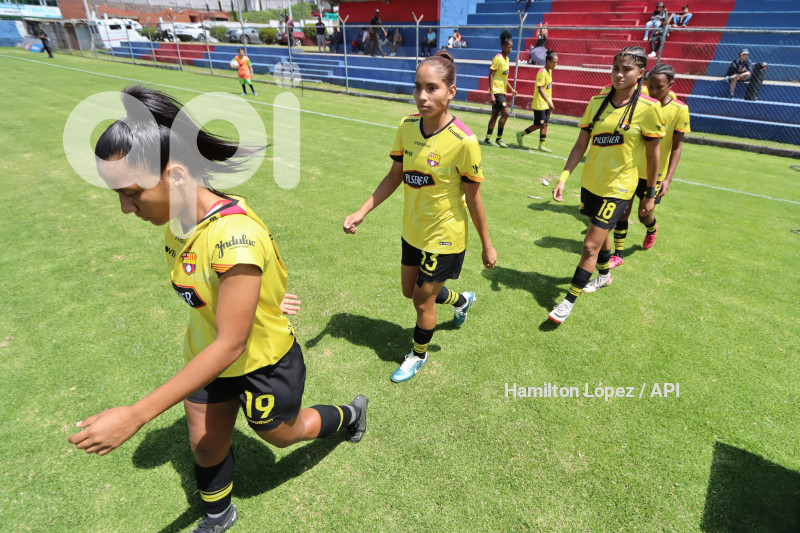 FBL-SUPERLIGA-FEMENINA-ECUABET-QUITO-BARCELONA