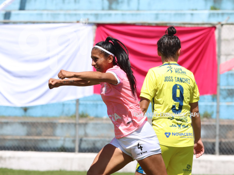 FBL-SUPERLIGA-FEMENINA-NANAS-ESPUCE