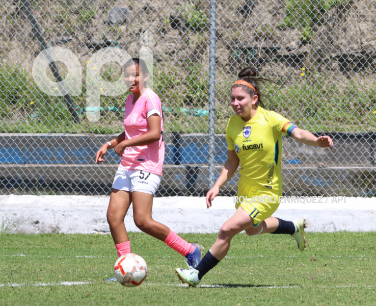 FBL-SUPERLIGA-FEMENINA-NANAS-ESPUCE
