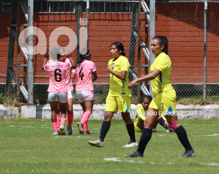 FBL-SUPERLIGA-FEMENINA-NANAS-ESPUCE