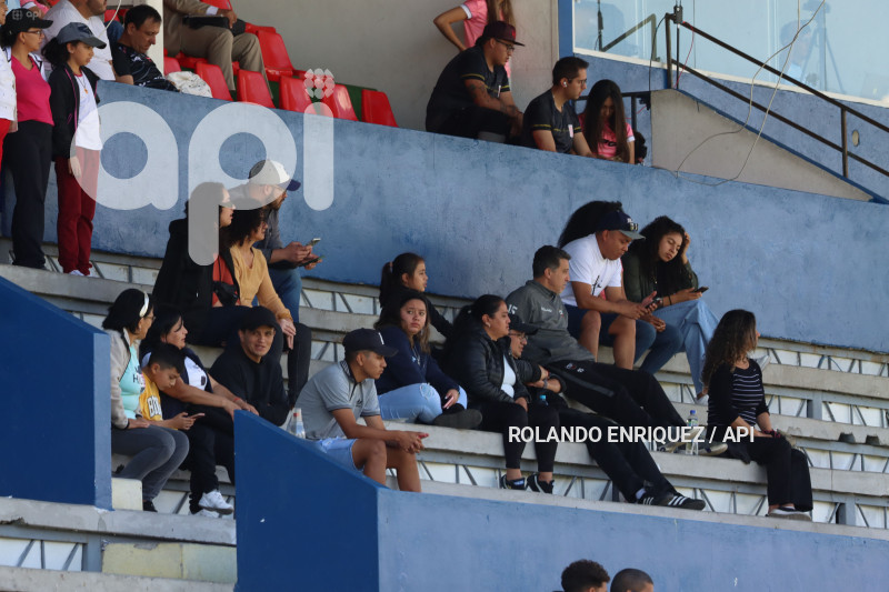 FBL-SUPERLIGA-FEMENINA-NANAS-ESPUCE