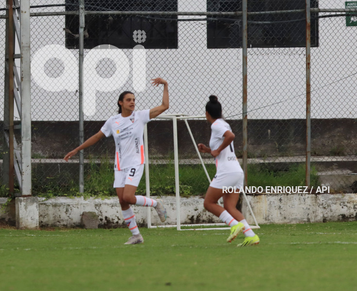 FBL-SUPERLIGA-FEMENINA-NACIONAL-LDU