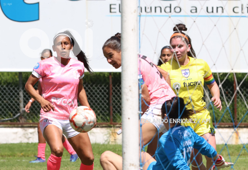 FBL-SUPERLIGA-FEMENINA-NANAS-ESPUCE