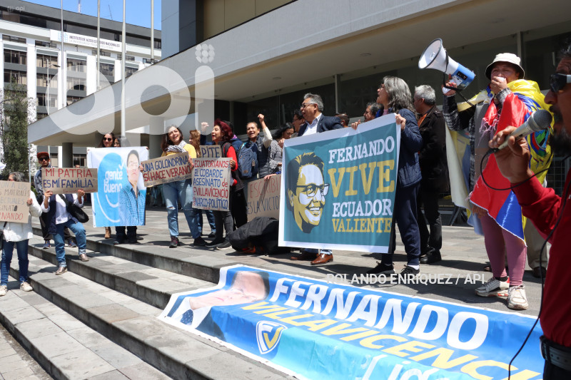 PLANTON-FAMILIARES-VILLAVICENCIO