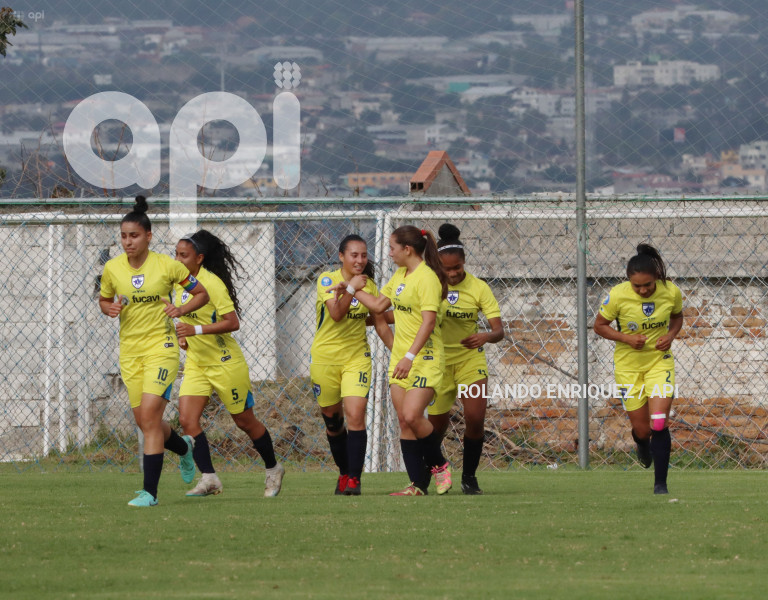 FBL-SUPERLIGA-FEMENINA-ESPUCE-CATOLICA