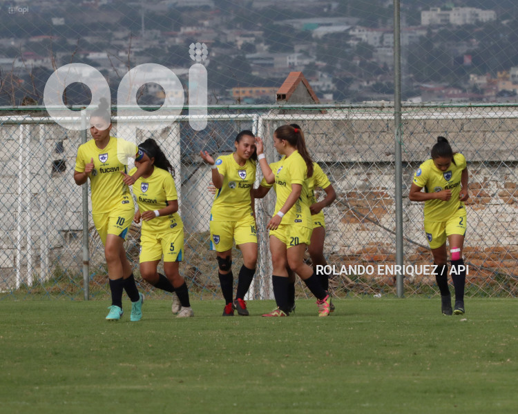 FBL-SUPERLIGA-FEMENINA-ESPUCE-CATOLICA