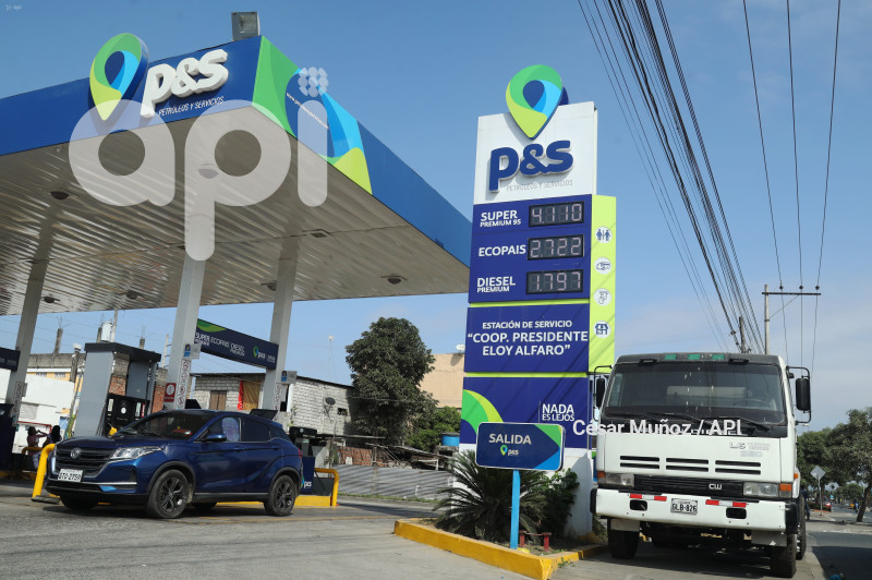 GYE-NUEVO PRECIO GASOLINA