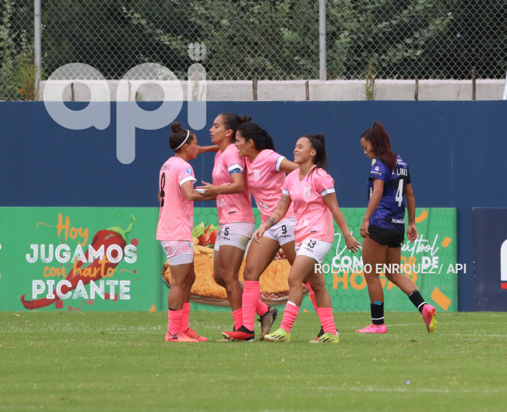 FBL-SUPERLIGA-FEMENINA-DRAGONAS-IDV-NANAS
