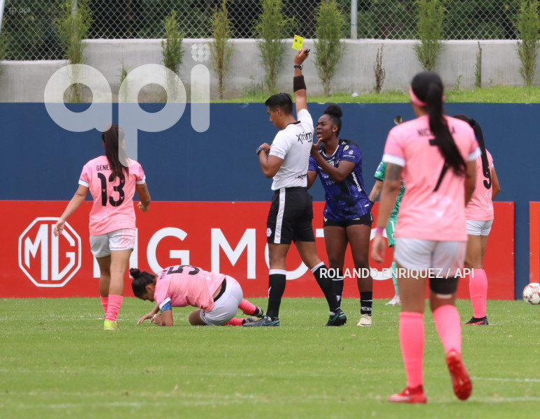 FBL-SUPERLIGA-FEMENINA-DRAGONAS-IDV-NANAS