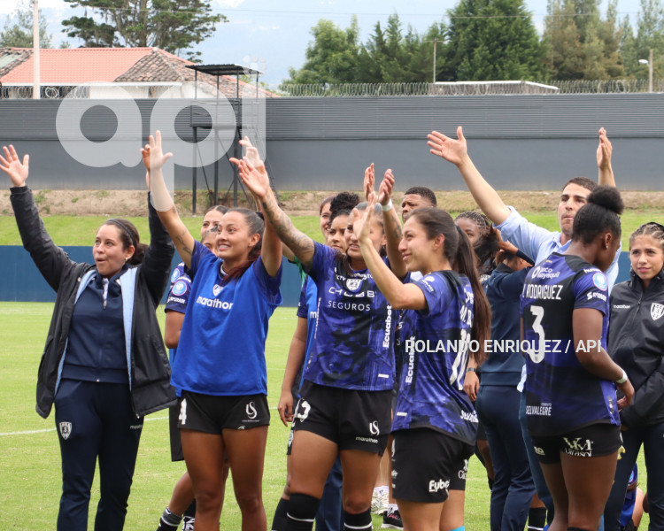 FBL-SUPERLIGA-FEMENINA-DRAGONAS-IDV-NANAS