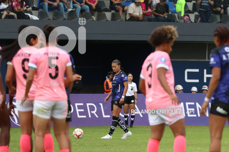 FBL-SUPERLIGA-FEMENINA-DRAGONAS-IDV-NANAS