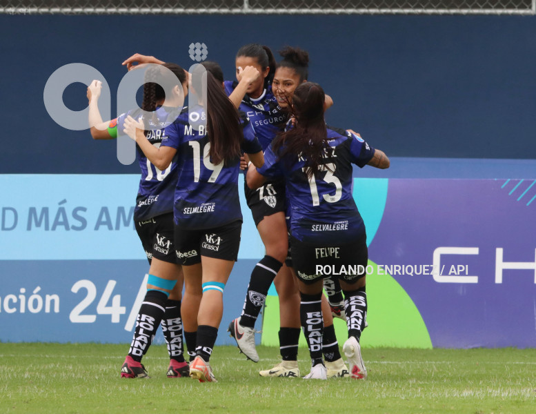 FBL-SUPERLIGA-FEMENINA-DRAGONAS-IDV-NANAS