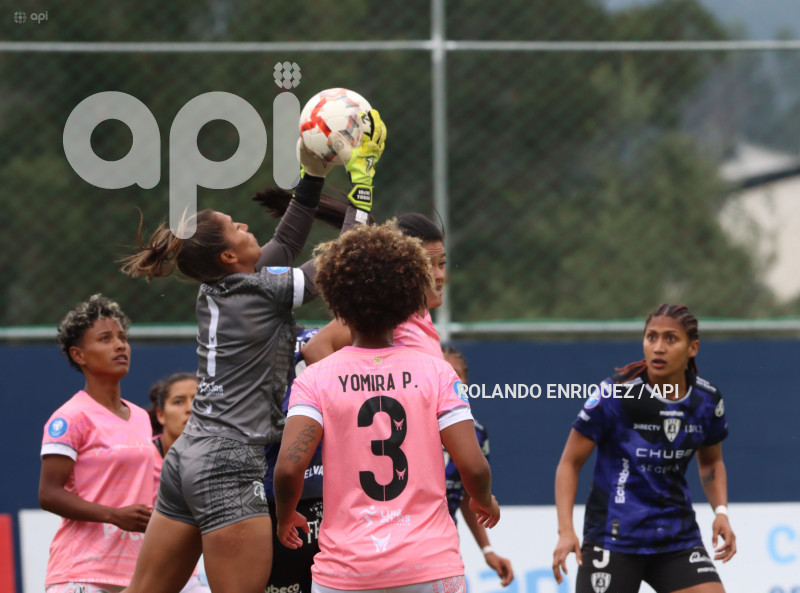 FBL-SUPERLIGA-FEMENINA-DRAGONAS-IDV-NANAS