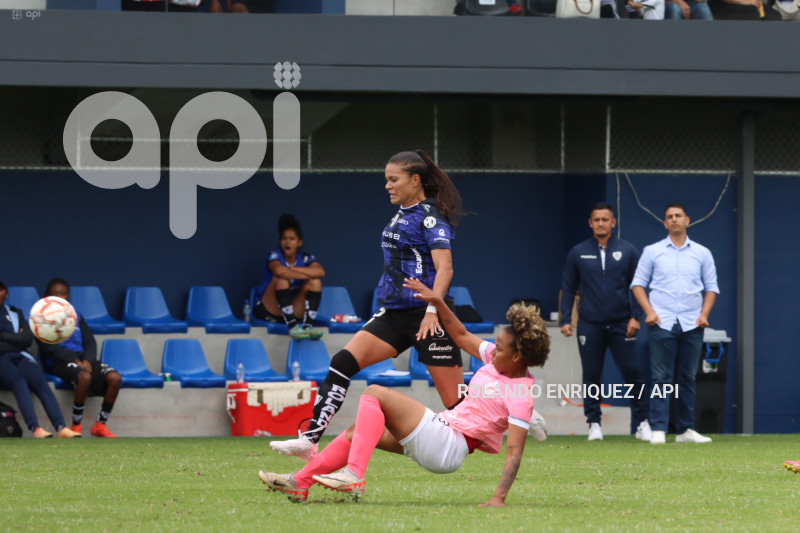 FBL-SUPERLIGA-FEMENINA-DRAGONAS-IDV-NANAS