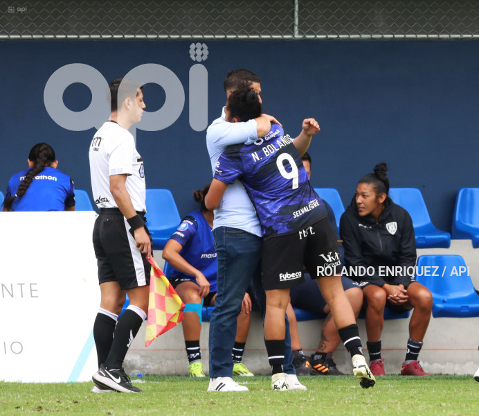 FBL-SUPERLIGA-FEMENINA-DRAGONAS-IDV-NANAS