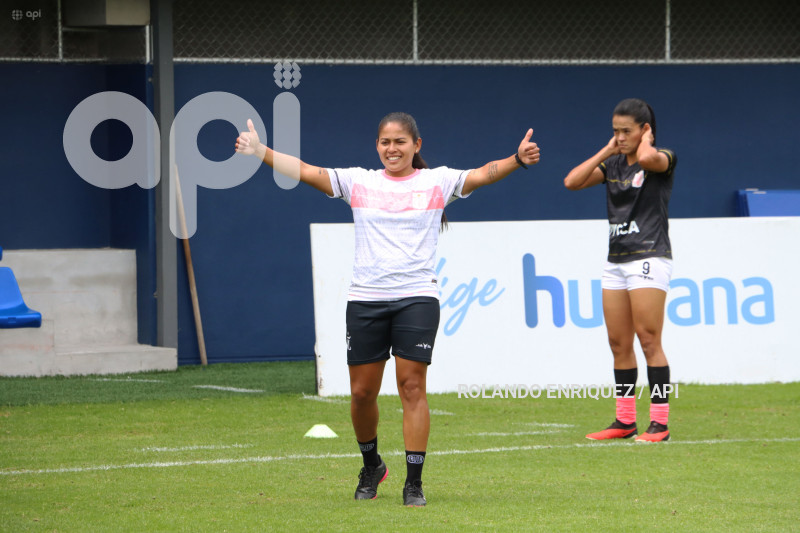 FBL-SUPERLIGA-FEMENINA-DRAGONAS-IDV-NANAS