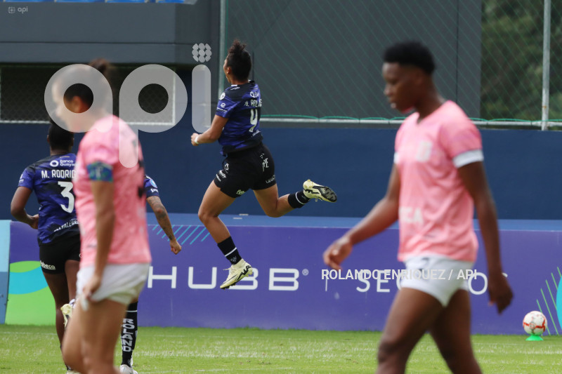FBL-SUPERLIGA-FEMENINA-DRAGONAS-IDV-NANAS